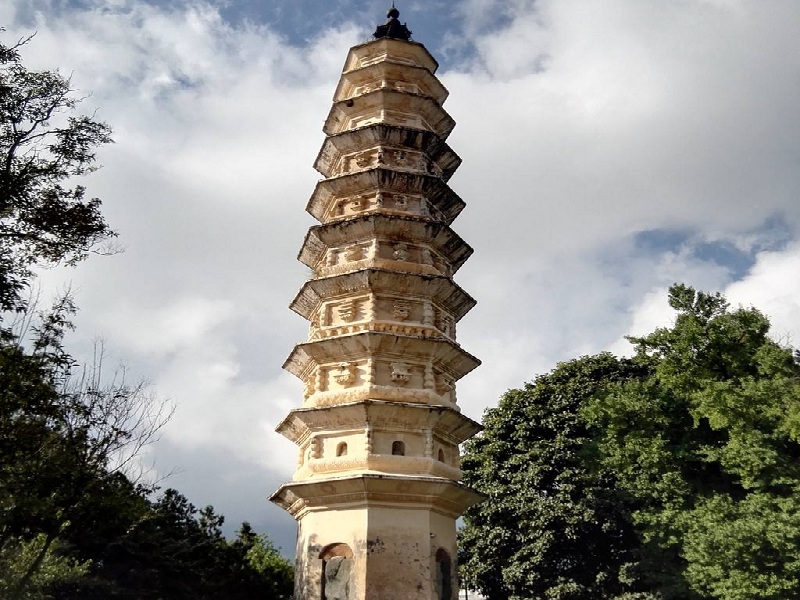 弘圣寺塔 弘圣寺塔