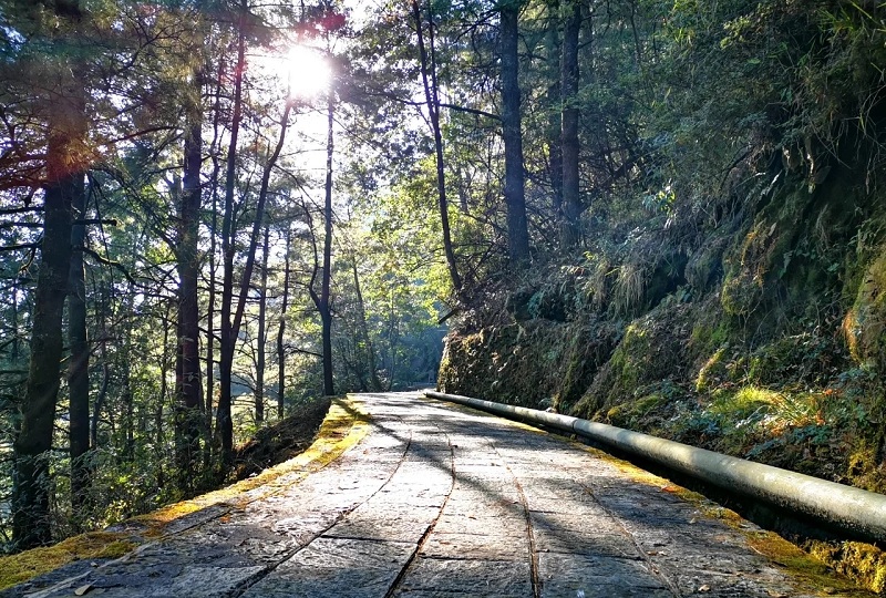 玉帶云游路 玉帶云游路