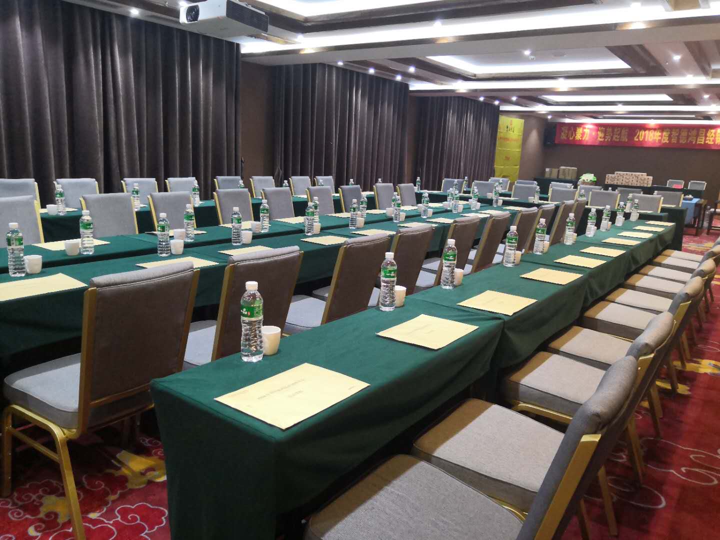 大理六合云燕酒店會議室預訂 大理六合云燕酒店會議室預訂