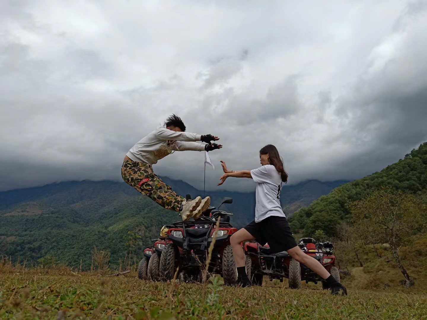 大理石門關沙灘ATV越野摩托基地 大理石門關沙灘ATV越野摩托基地