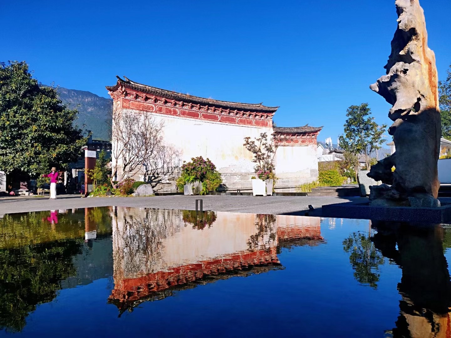 大理古城紅龍井酒店策略投資會 大理古城紅龍井酒店策略投資會