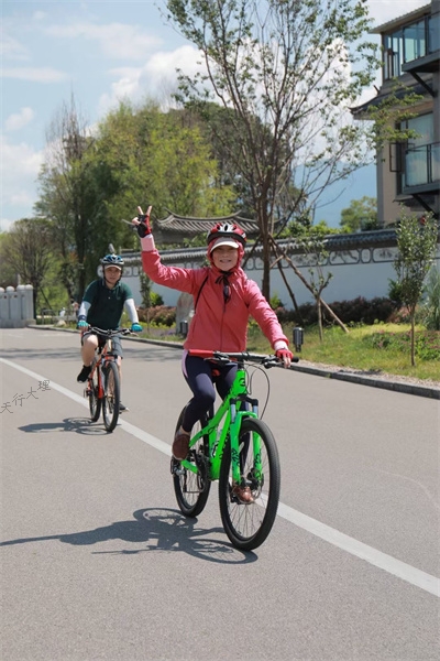 2021年百濟神州技術會議暨企業洱海騎行暨水花基地皮劃艇拓展團建活動在大理舉辦 2021年百濟神州技術會議暨企業洱海騎行暨水花基地皮劃艇拓展團建活動在大理舉辦