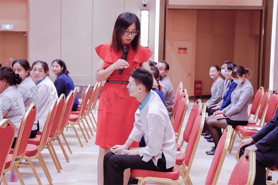 大理服務禮儀培訓 大理服務禮儀培訓