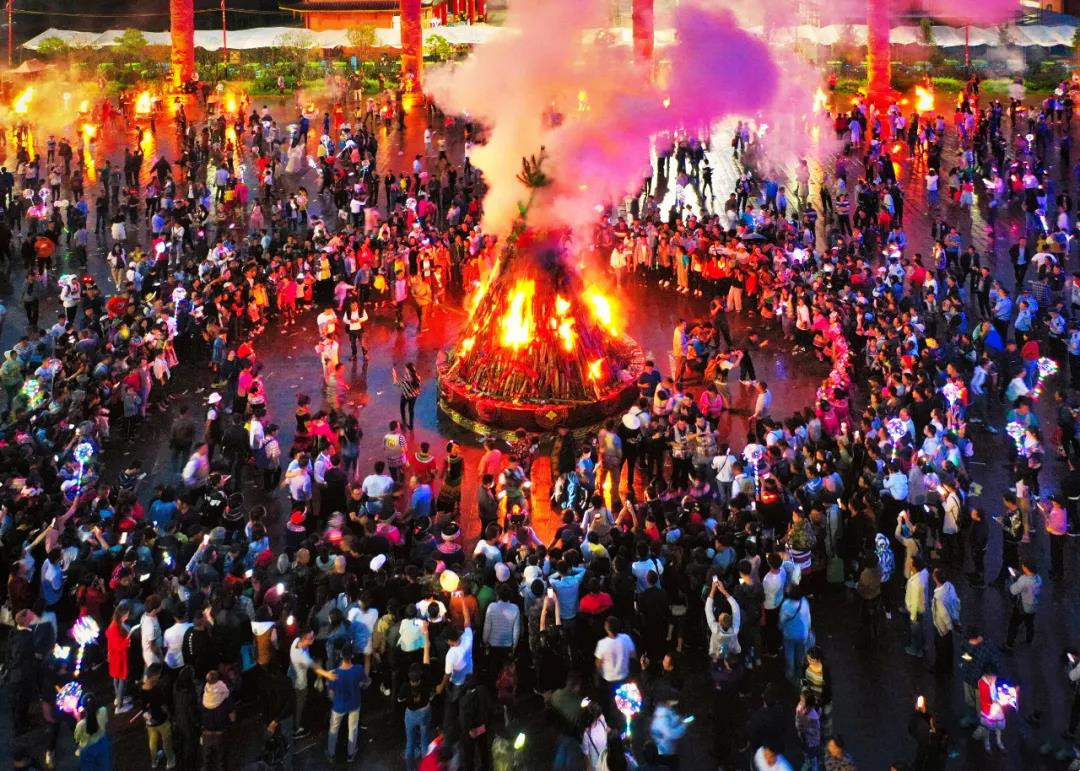 大理火把節(jié) 大理火把節(jié)