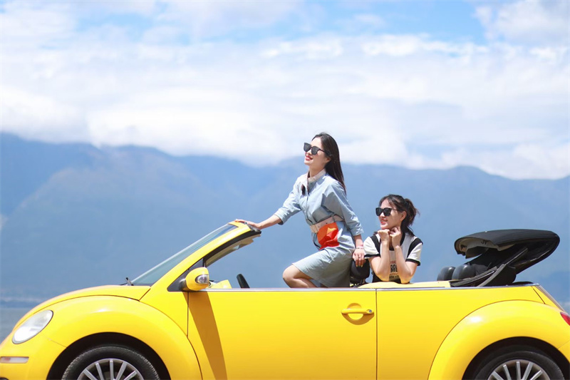 大理攝影攝像:大理洱海喜洲古鎮吉普車專業旅拍一日游 大理攝影攝像:大理洱海喜洲古鎮吉普車專業旅拍一日游