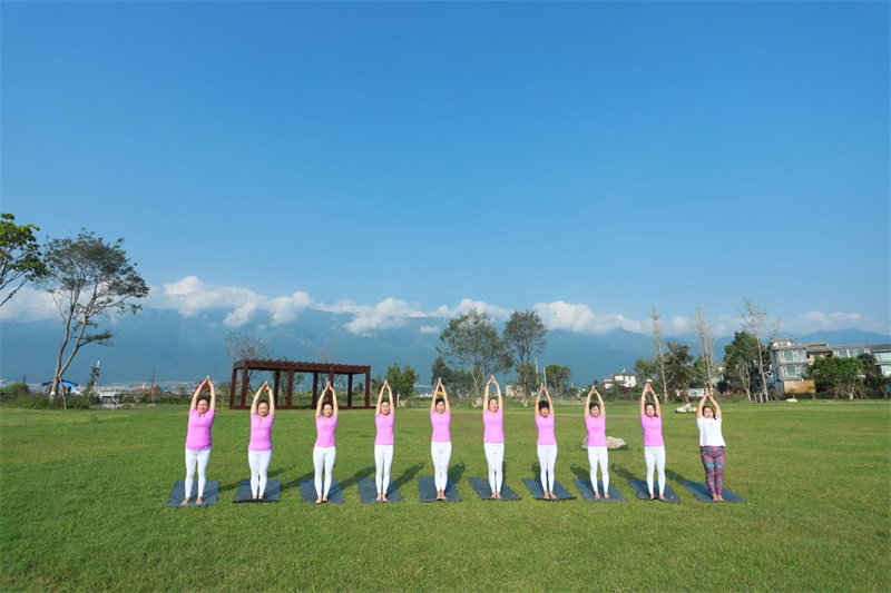 大理攝影攝像:大理洱海喜洲古鎮吉普車專業旅拍一日游 大理攝影攝像:大理洱海喜洲古鎮吉普車專業旅拍一日游