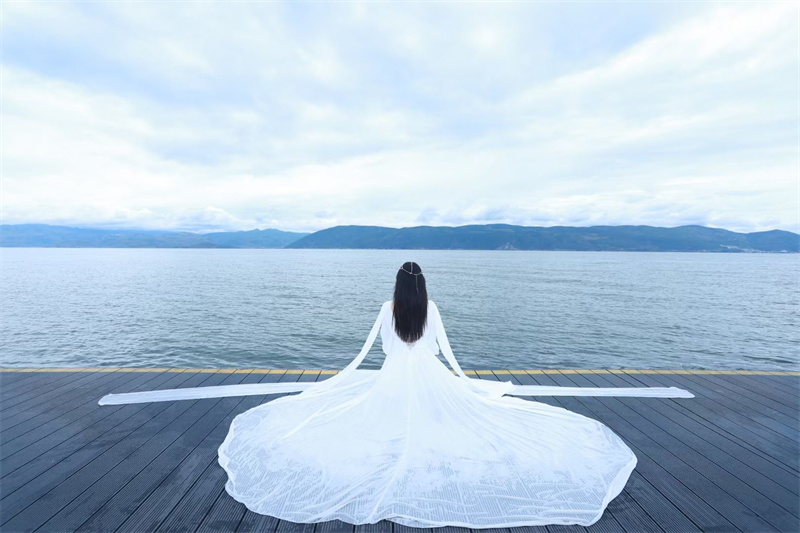 大理攝影攝像:大理洱海喜洲古鎮吉普車專業旅拍一日游 大理攝影攝像:大理洱海喜洲古鎮吉普車專業旅拍一日游